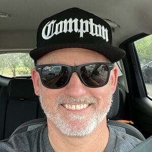 Meet your Posher, Adam